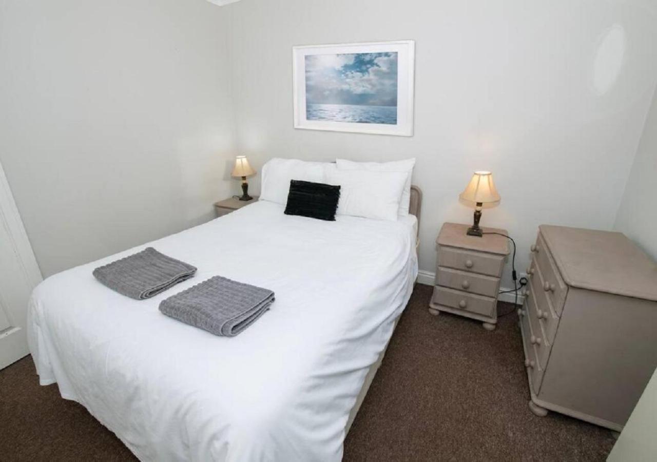 Cormorant - Beautiful 2 Bed Apartment With Sea Views Old Town Scarborough Dış mekan fotoğraf